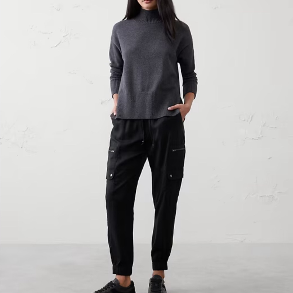 Banana republic cargo jogger